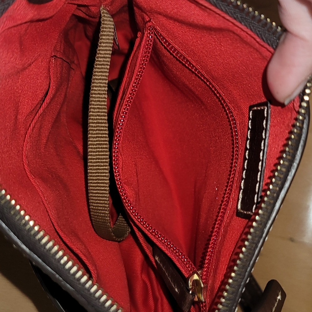 Dooney And Bourke Black Brown Patent Leather Crossbody - Picture 12 of 16